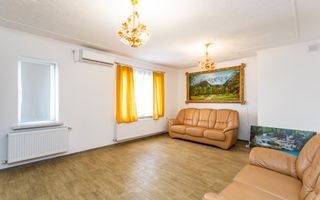 Vânzare, casă, 3 nivele strada Livezilor, Cricova. - Poză 14