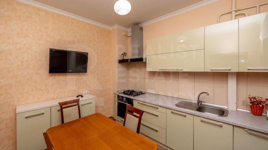 Vânzare, apartament, 3 camere, str. Pietrarilor, Telecentru - Poză 1