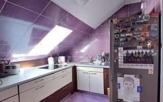 APARTAMENT IN VILA, 4 camere si terasa, Floresti central. - Poză 8