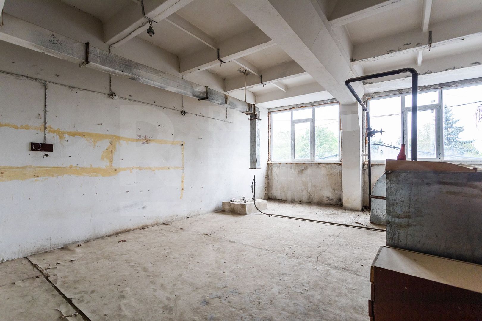 Vânzare complex industrial / depozit în ZEL Ungheni - Poză 9