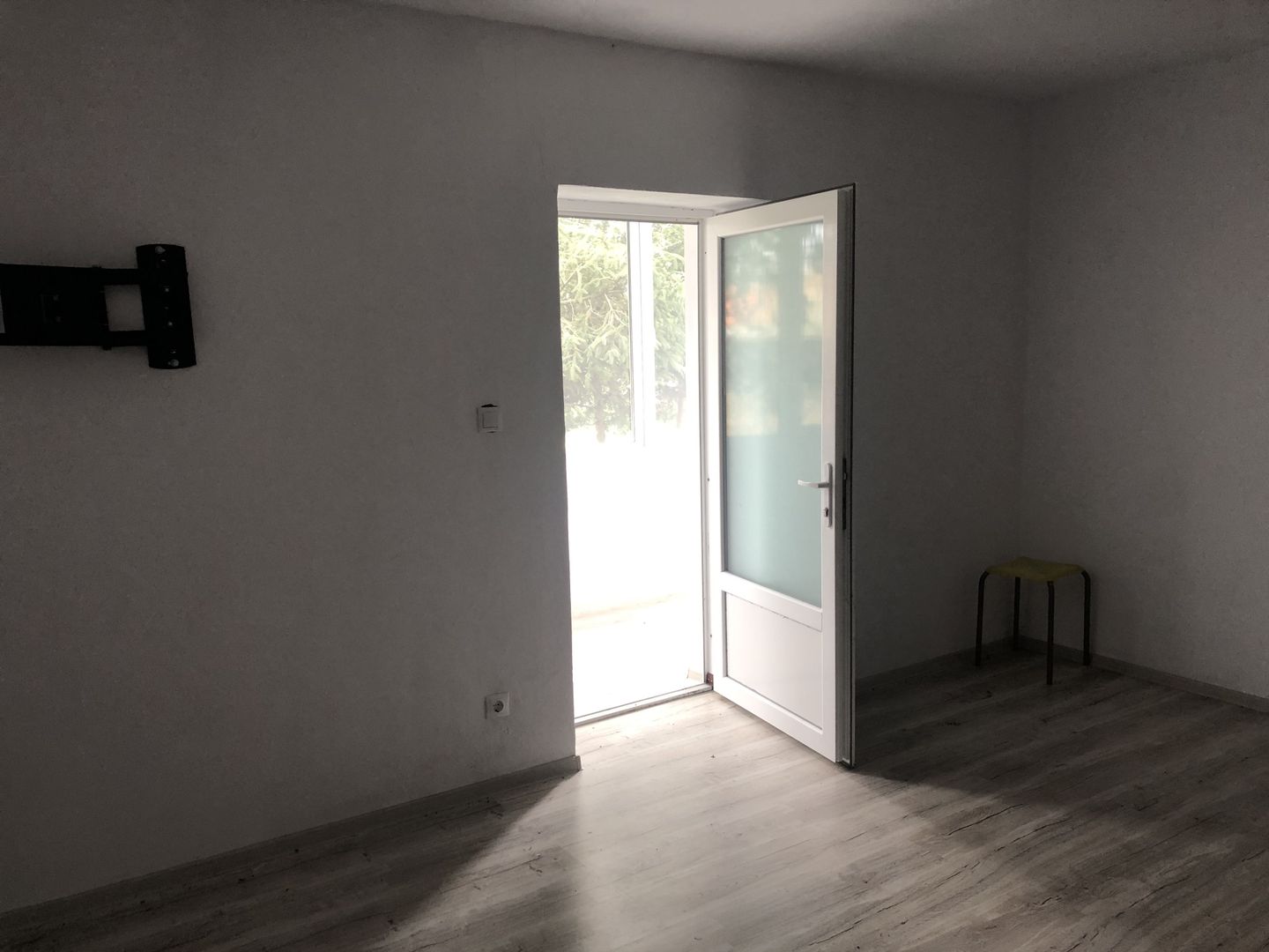Casa Beregsaul mic+teren 1550 mp - Poză 10