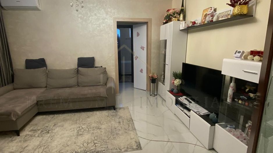 Apartament cu 2 camere renovat Zona Ultracentrala - Poză 2