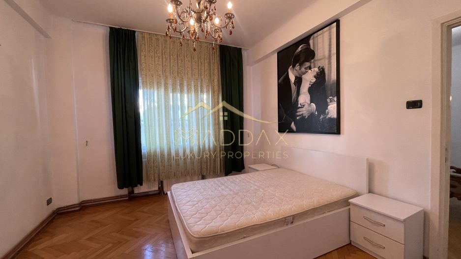 Apartament 5 camere****zona Centrala - Poză 17