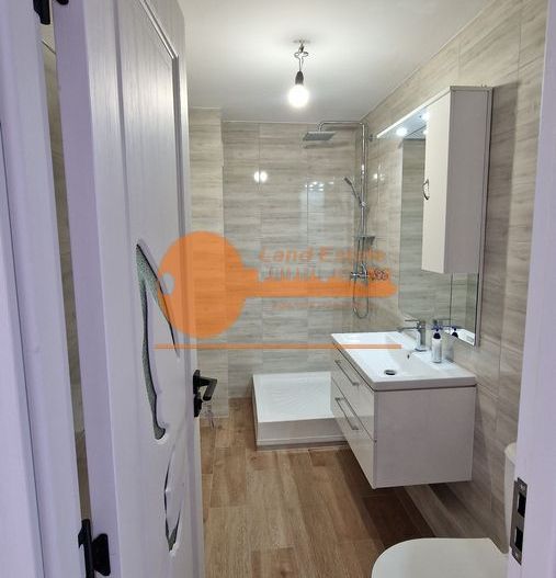 Apartament cu 3 camere in zona Nerva Traian - Poză 5