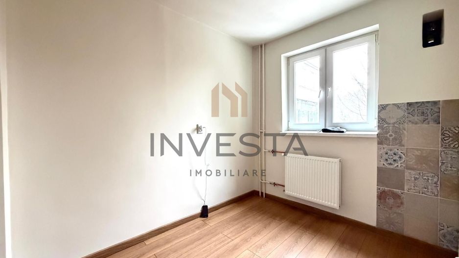 Apartament cu 2 camere decomandate  zona  strazii Detunata! - Poză 3