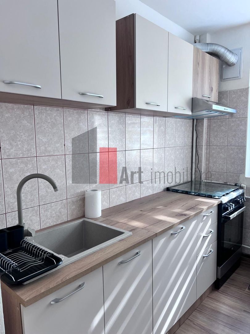 Închiriere apartament 3 camere – Crangasi - Poză 13