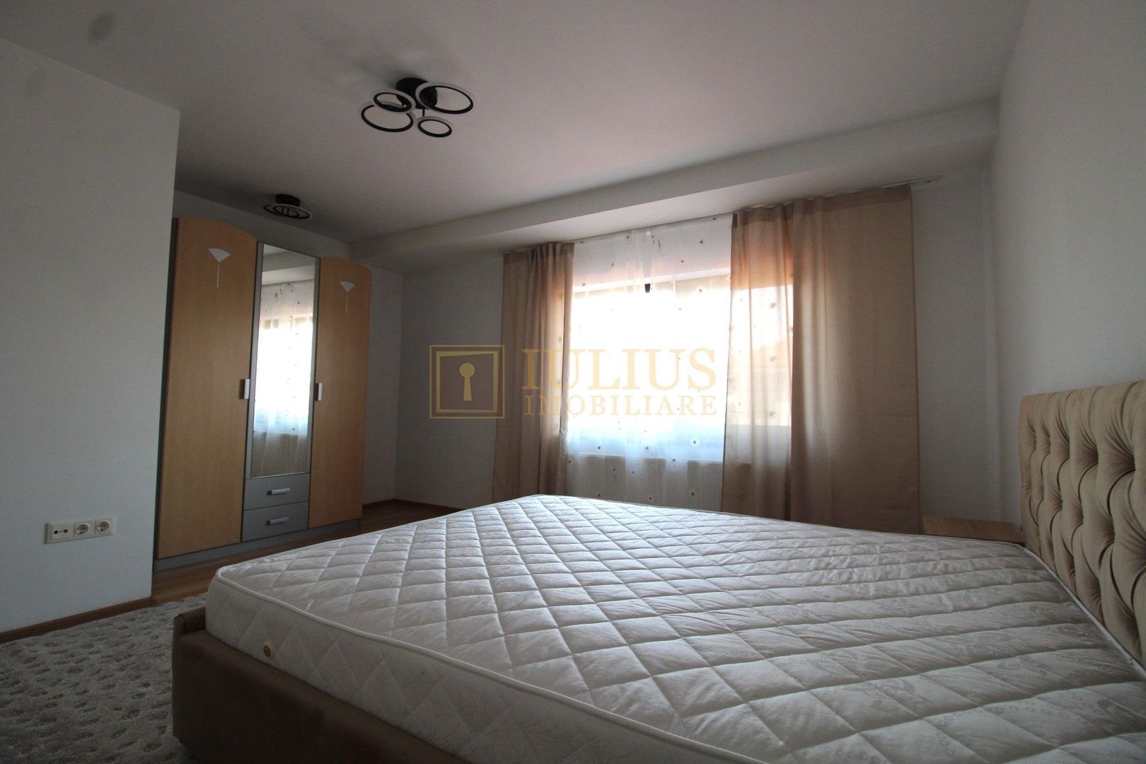 Casă renovată, prima închiriere | Dumbrăvița - aproape de pădure - Poză 14