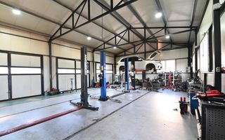 De vanzare proprietate Podari – 2 hale industriale + casa și spatiu recreativ - Poză 11