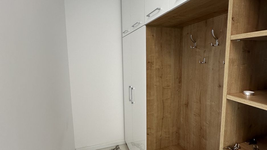 Duplex despărtit  prin garaj zona Ikea - Poză 12