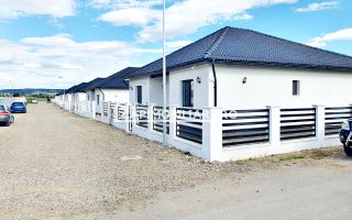Casă la cheie pe 1 nivel 4 camere 2 băi,145 mp,500 mp teren - Poză 3