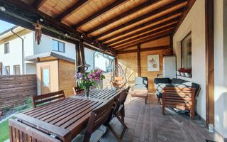 Prima inchiriere, vila cocheta, cu accente exotice - Poză 14