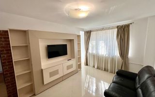 3 camere renovate langa statia de metrou Timpuri Noi - Poză 1