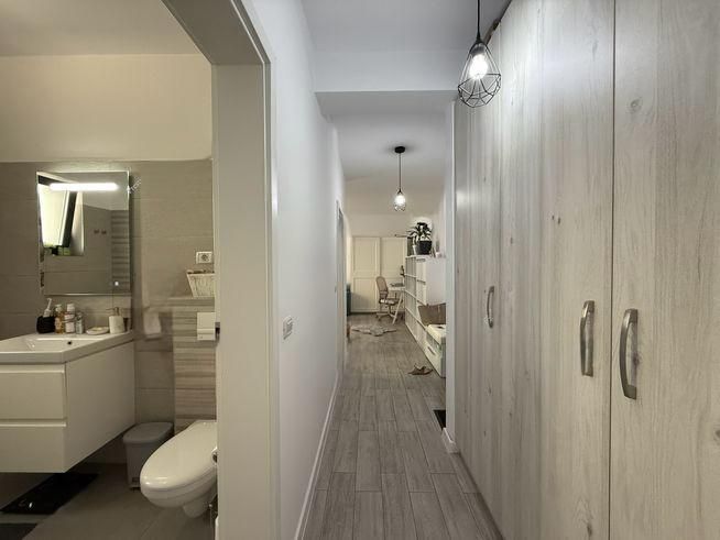 Giroc-Liceu | 2 Camere | Curte proprie | Loc de parcare | Mobilat si utilat - Poză 5