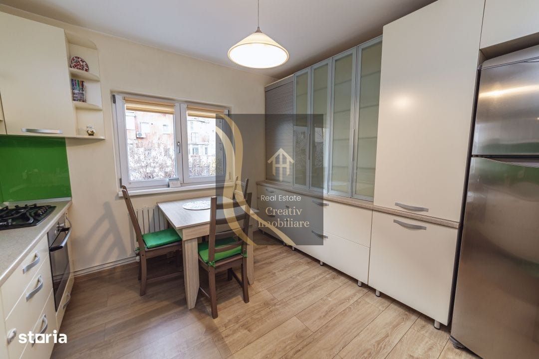 De vanzare apartatament cu 3 camere cu 2 bai si loc de parcare! - Poză 3