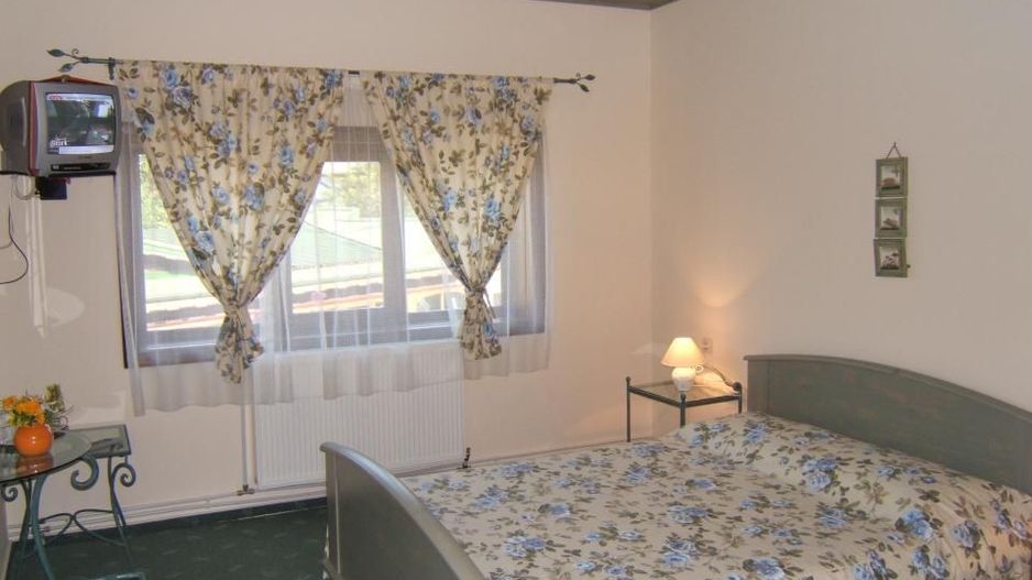 Pensiune Breaza 16 camere cu restaurant- Oportunitate! - Poză 20