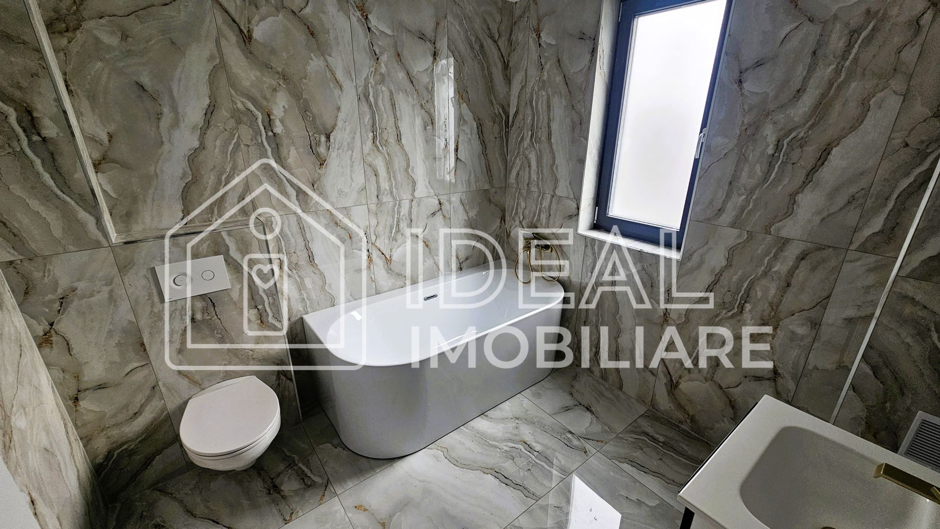 Duplex Modern cu 4 camere Mobilat si Utilat, in  Cristian - Poză 16