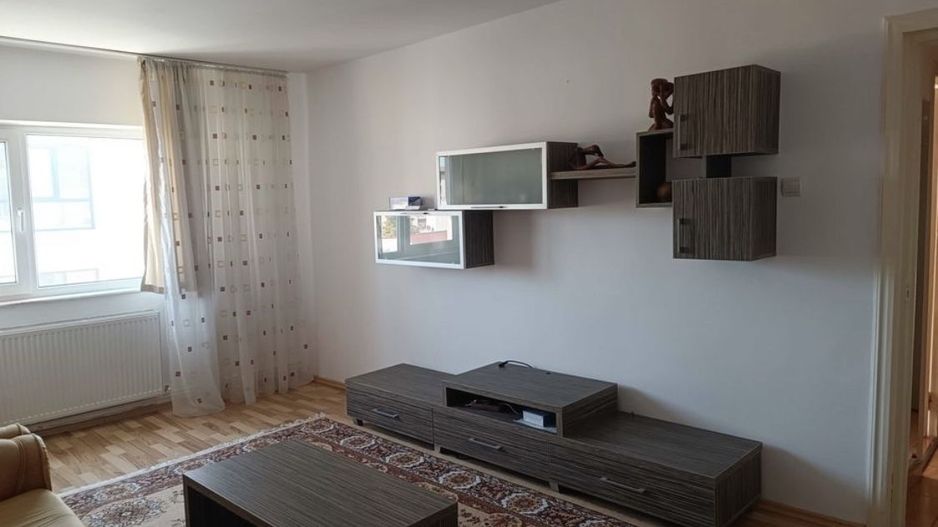 Apartament decomandat - Poză 3
