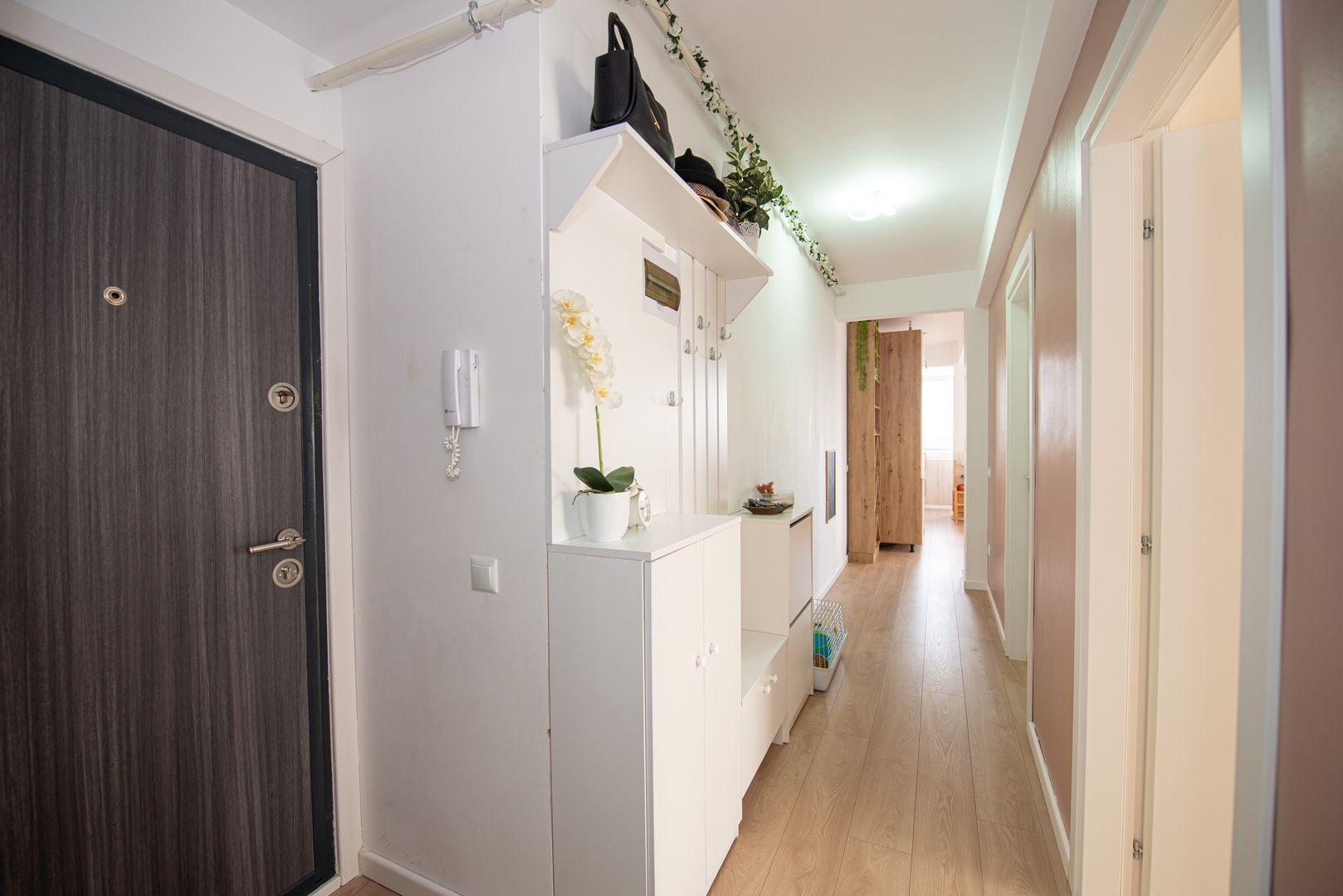 Apartament 3 camere  Prelungirea Ghencea - Poză 2