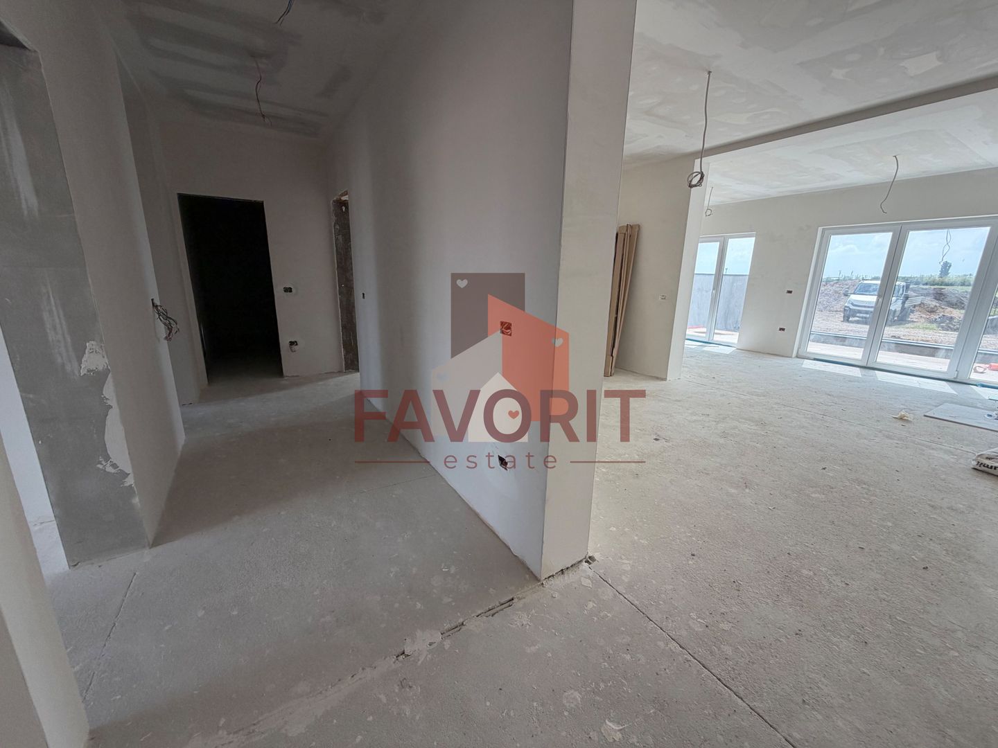 Finisat la cheie. Cu gradina proprie. Loc de parcare inclus - Poză 10