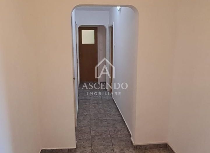 Apartament 3 Camere de Închiriat Gorjului Sector 6 | Parcare | 650 EUR - Poză 12