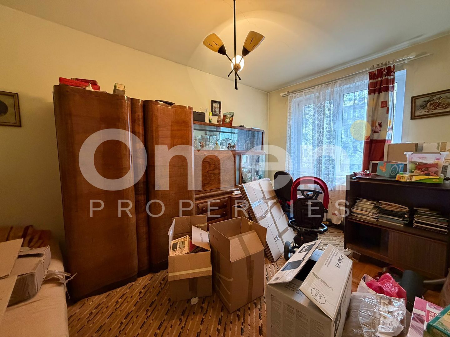 Apartament decomandat cu 2 camere, etaj intermediar, cartier Sasar - Poză 4