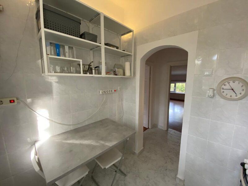 Cotroceni apartament 5 camere in vila - Poză 12