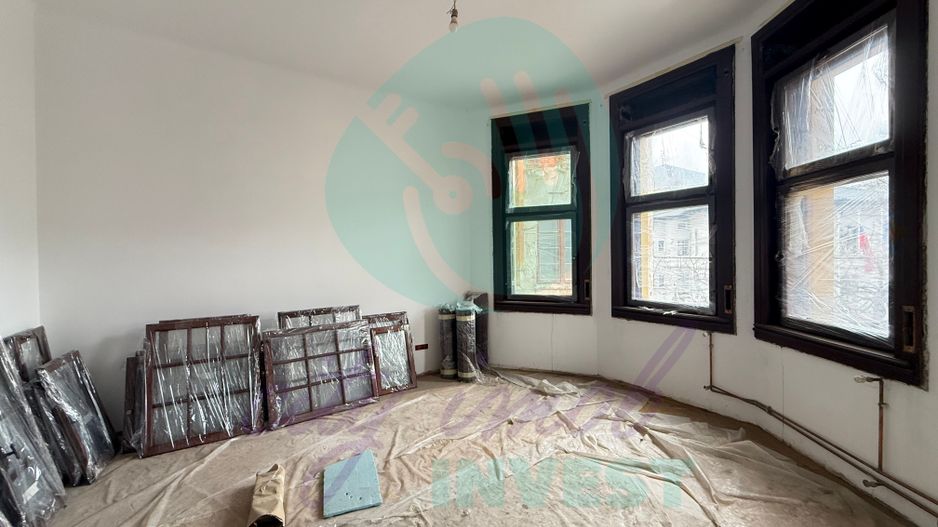 Apartament boieresc partial renovat - Poză 6