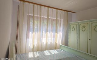 Soarelui - Scoala 30 - 3 Camere, Decomandat, 2 Bai, Etaj 2, Centrala - Poză 12
