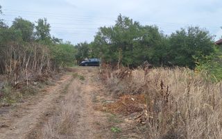 Teren Intravilan/Extravilan de vanzare in Bradestii Batrani - Poză 9