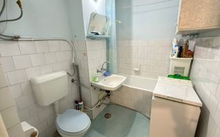 Apartament 2 camere MV1 Str. Narcisei 5 Etaj III - Carei - Poză 9