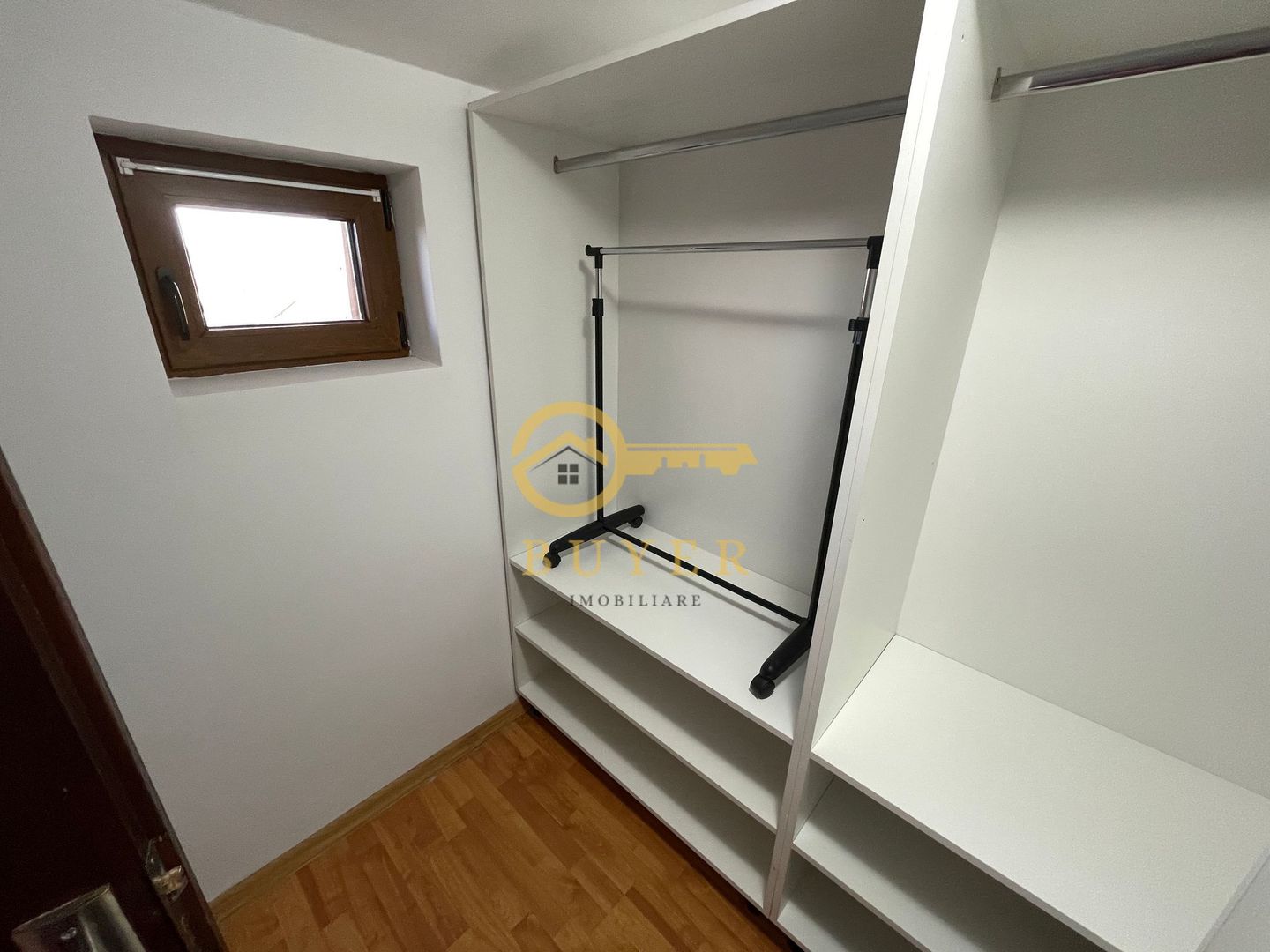 Apartament cu 4 camere pe Vasile Milea- 2 balcoane- Mobilat si utilat - Poză 10