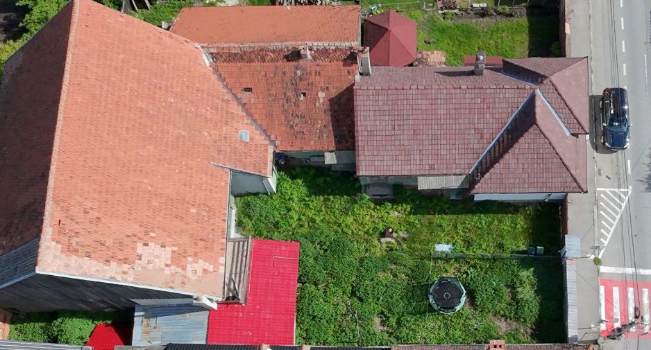 Casă Săsească autentică de vânzare în Râșnov | Teren 720 mp | toate utilitățile - Poză 4