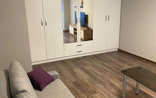 Garsonieră decomandată de închiriat Piața Sudului-Olteniței - Poză 1