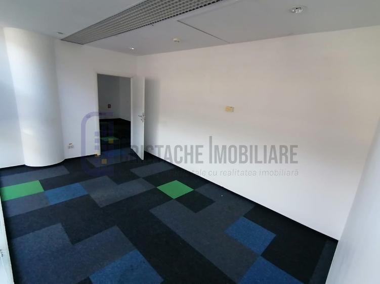 Spatiu birouri, suprafate intre 550 mp si 660 mp, Universitate - Poză 14