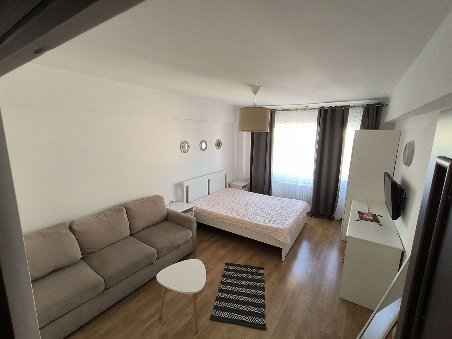 Garsoniera decomandata - Piata Sudului metrou - Sun Plaza - Poză 2