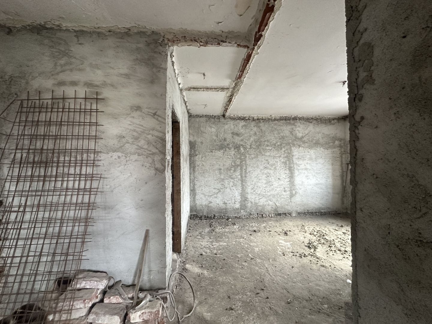 Vila Interbelica | S+P+2+M | Structura Consolidata - Poză 9