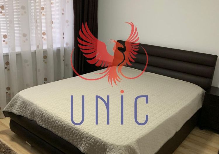 Apartament ultracentral - 3 camere semidecomandate - 500 Euro - Poză 1