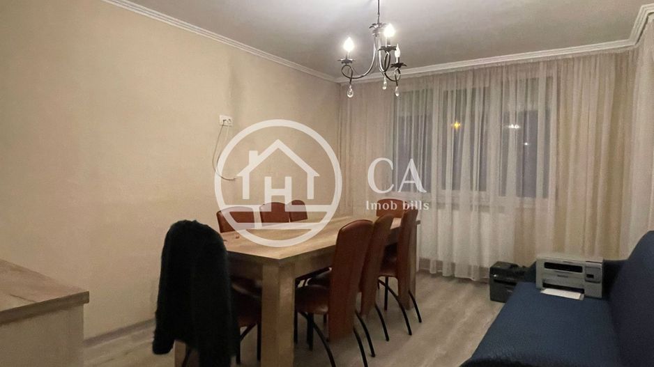 Apartament de vânzare cu 2 camere în zona Rogerius, Oradea - Poză 3