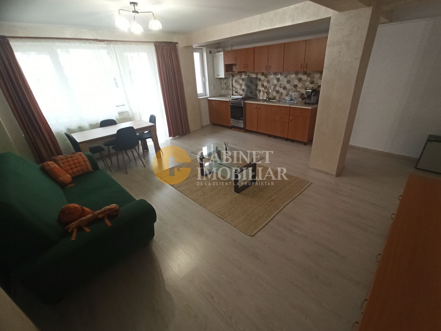 3 CAMERE DECOMANDAT - ETAJ INTERMEDIAR - 2 BAI - LOC DE PARCARE - VALEA LUPULUI - Poză 1