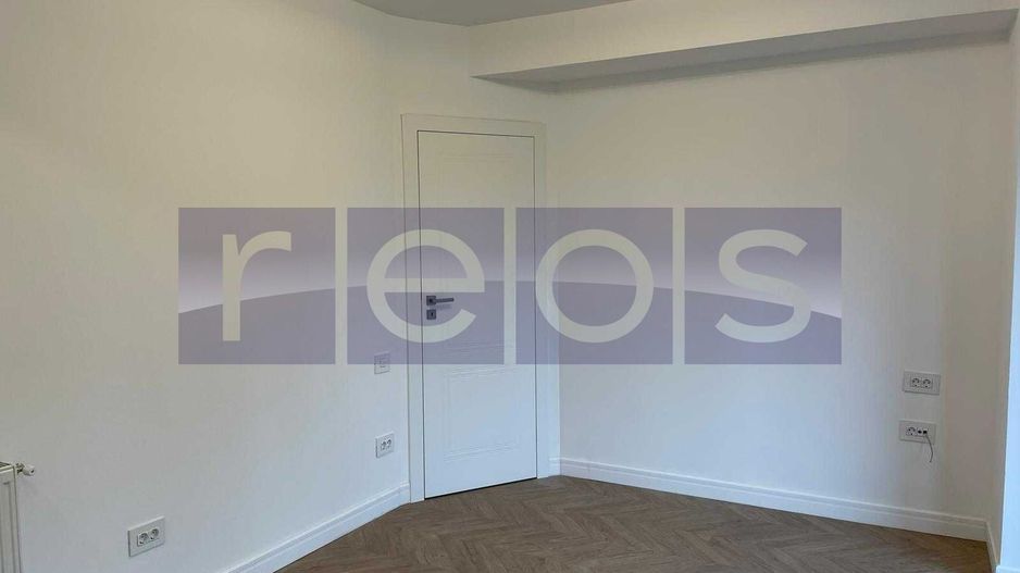 VANZARE APARTAMENT DEOSEBIT PE DOUA NIVELURI | 300MP | ARCUL DE TRIUMF - Poză 3