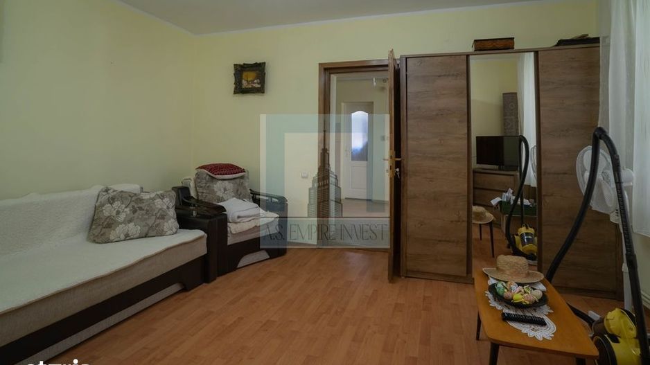 Casă/Vila de vânzare/ zona Sacele - Poză 8