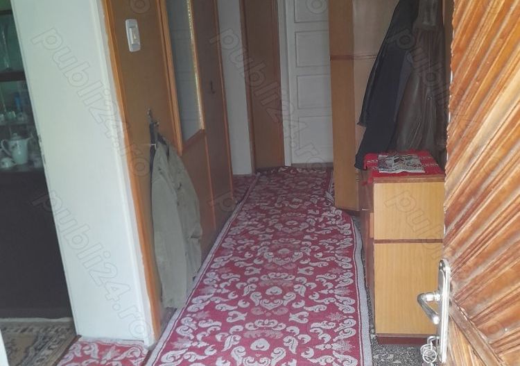 BRASADAS vinde casa cu 4 cam in zonă Closca - Poză 3