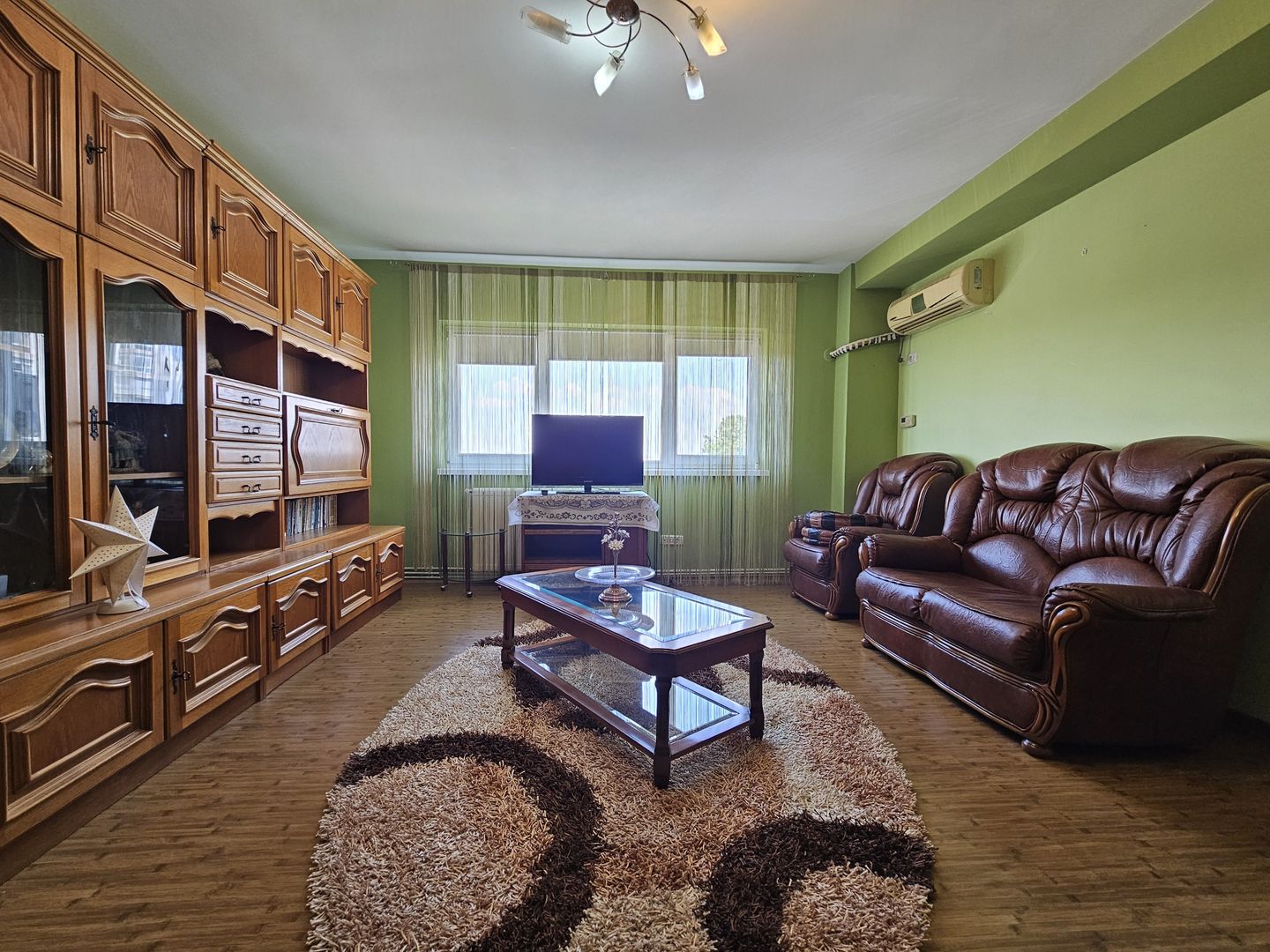 Apartament cu 3 camere de vanzare în Faleză Nord - Poză 1