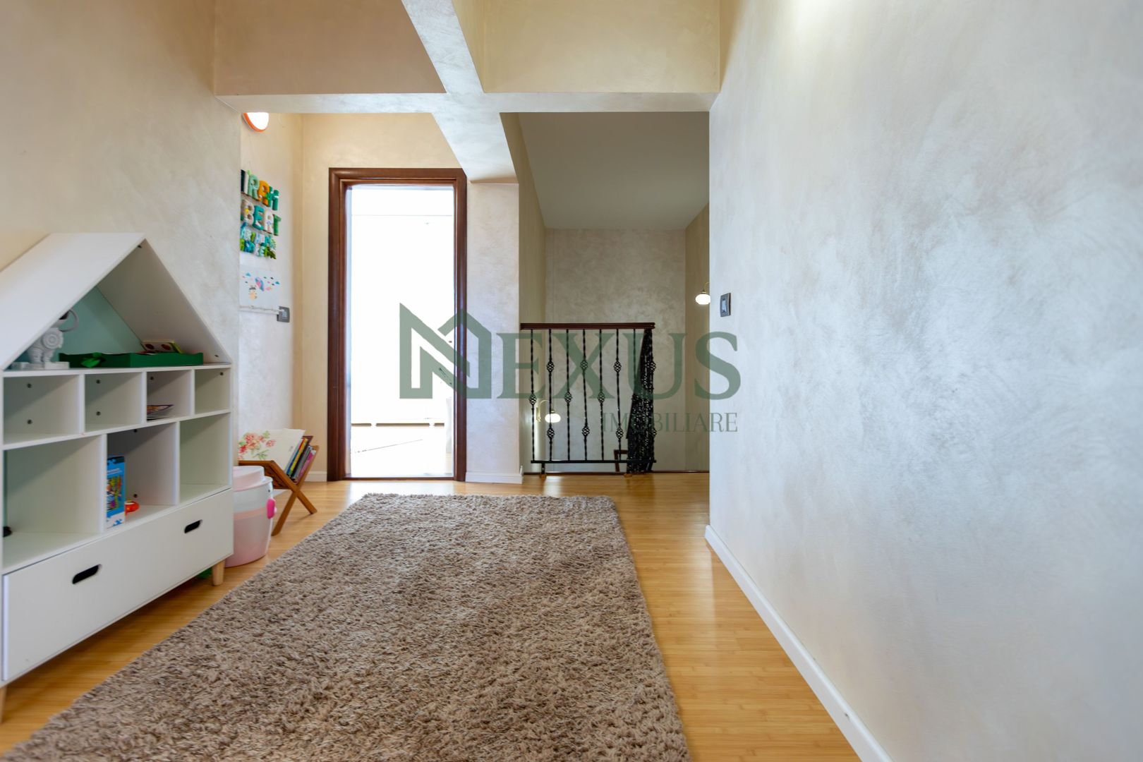 Casă/Vilă modernă de vânzare la intrare în Bogdan Vodă, județul Bacău. - Poză 53