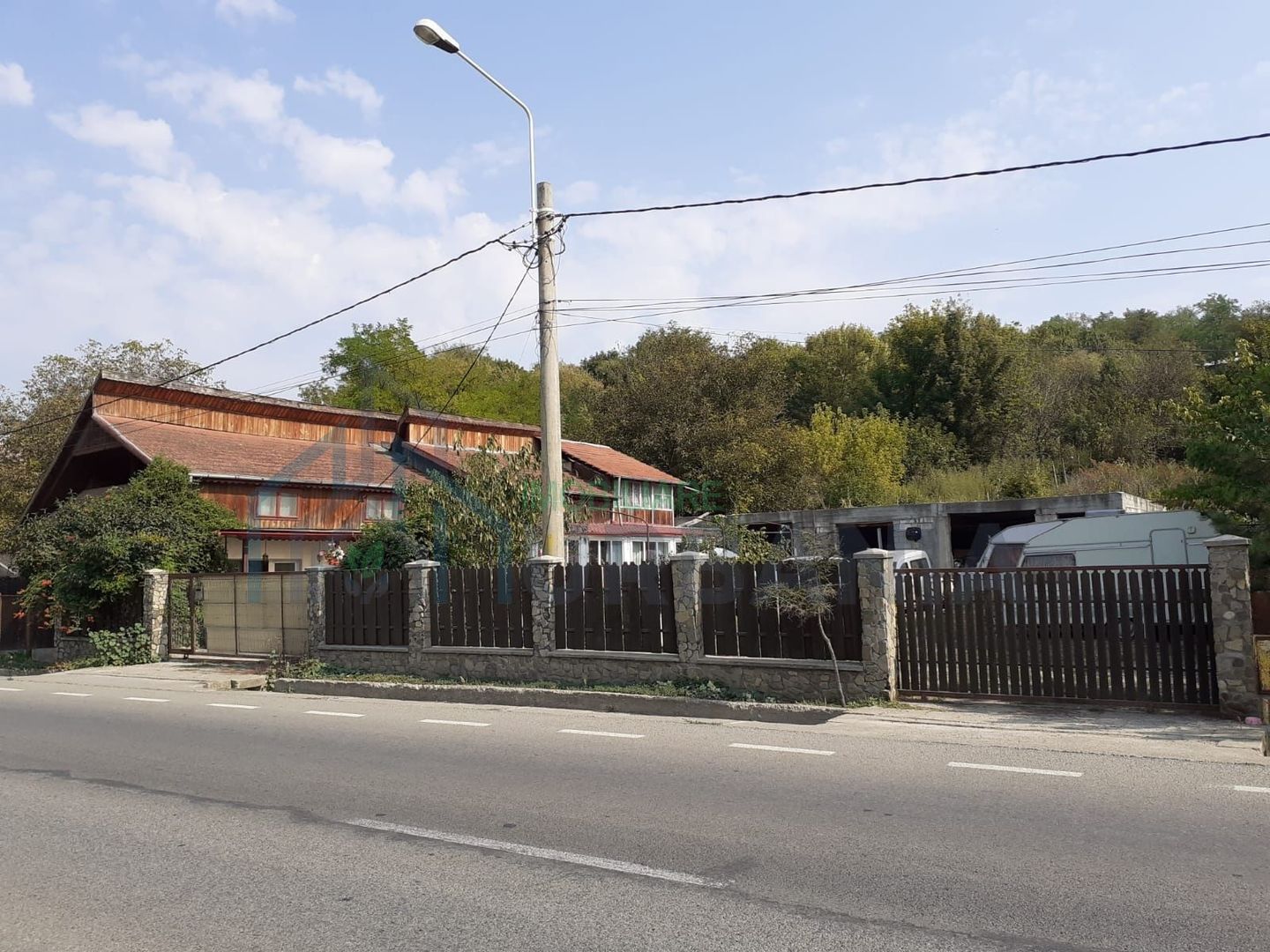 Casa P+M cu 1700 mp teren intravilan IAȘI - Poză 1