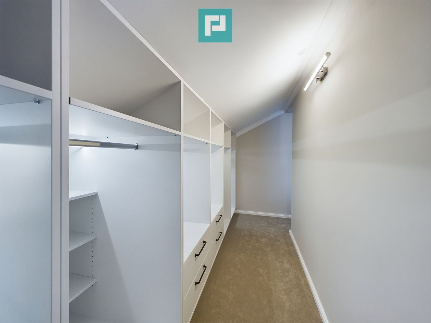 Vilă Premium de Închiriat – confort și eleganță - Poză 19