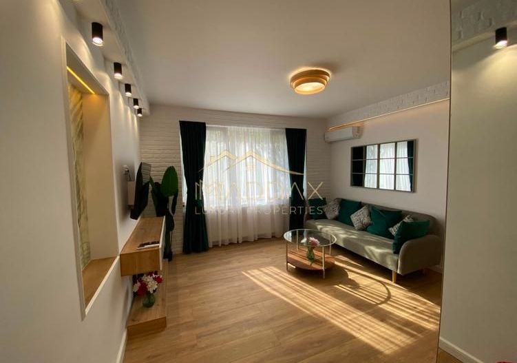 Ultra-central Premium | 2 camere Sala Palatului | Proaspăt renovat |Mobilat NOU - Poză 4