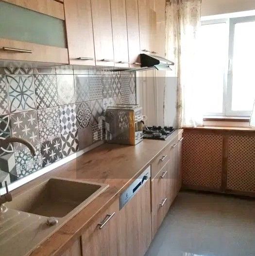 Apartament 4 camere | Calea Dorobanți | 80 mp | 2 băi | 1976 - Poză 3