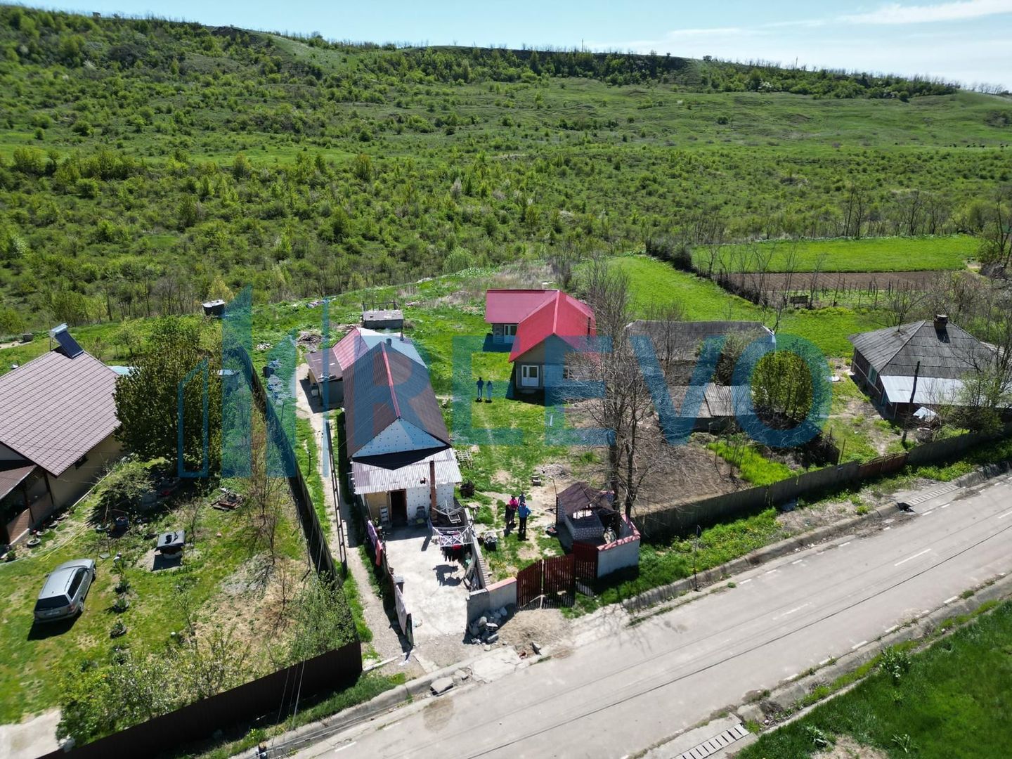 Casă Sat. Drăgești, Comuna Dămienști - Poză 6