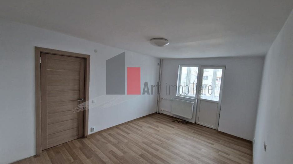 APARTAMENT 2 CAMERE DRUMUL TABEREI/ROMANCIERILOR ,2 min metrou - Poză 2